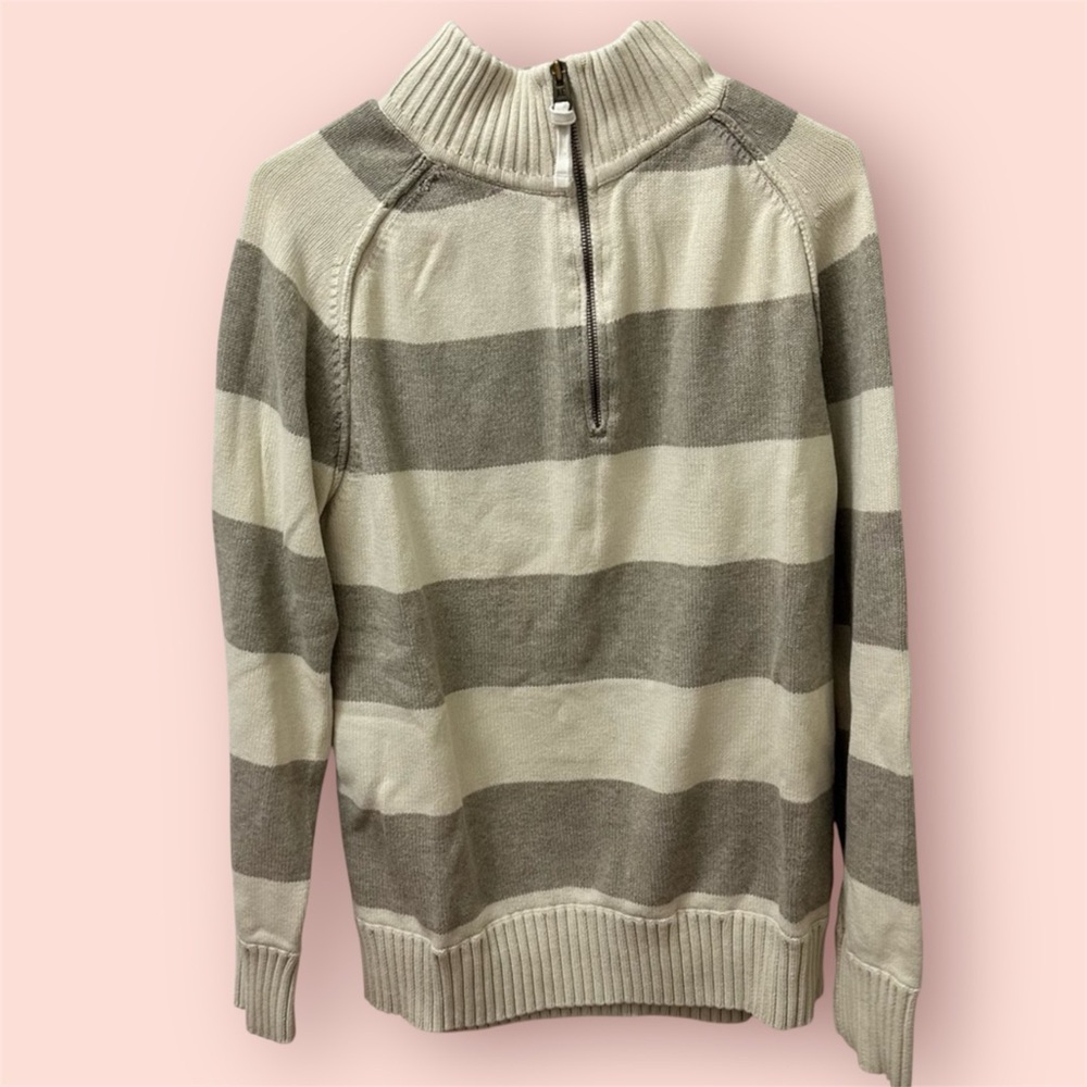 American Eagle Outfitters Gray and Cream Zip Up Sweater